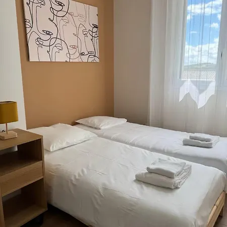Maison Proche Thermes Randonnees - Parking Clim 度假居