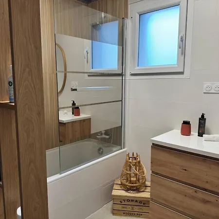 Сasa de vacaciones Maison Proche Thermes Randonnées - Parking Clim Châtel-Guyon